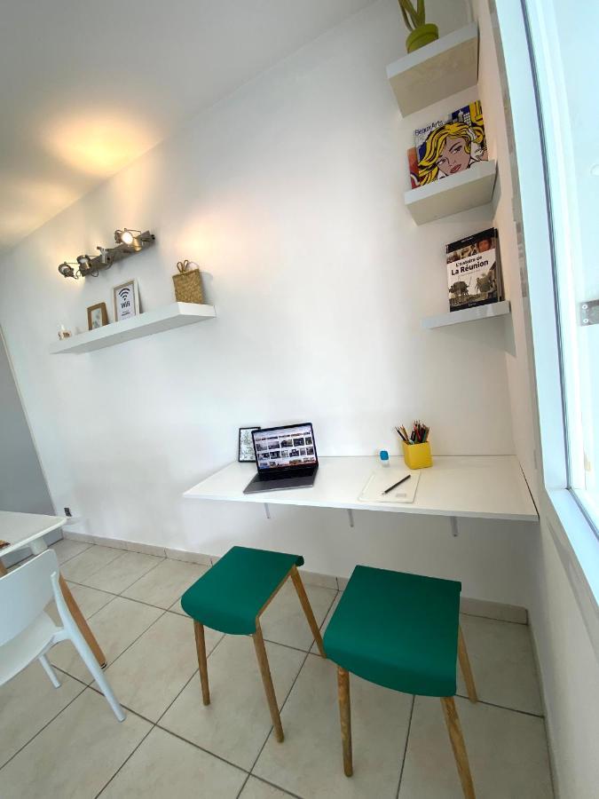 Appartement Lumineux Et Calme Saint-Denis Centre Eksteriør billede