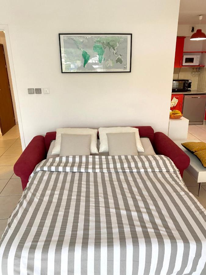 Appartement Lumineux Et Calme Saint-Denis Centre Eksteriør billede