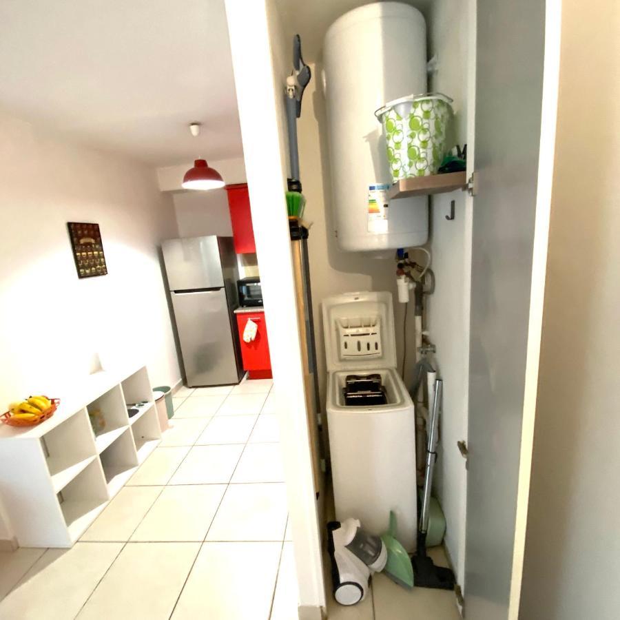 Appartement Lumineux Et Calme Saint-Denis Centre Eksteriør billede